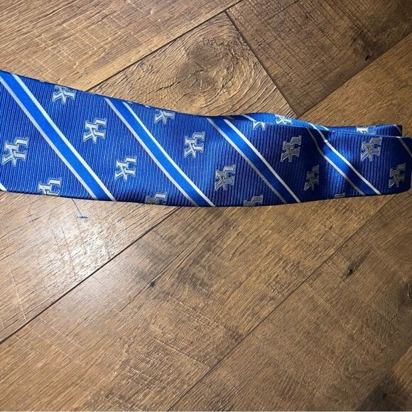 UK Blue Striped Men's Tie - Picture 1 of 4